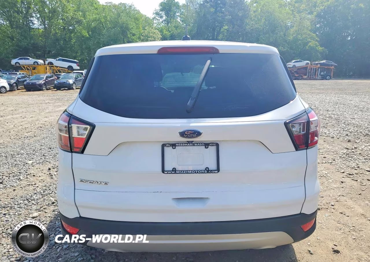 2017 Ford Escape S VIN:1FMCU0F78HUE27593 - 6
