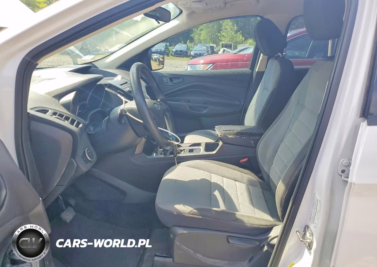 2017 Ford Escape S VIN:1FMCU0F78HUE27593 - 7