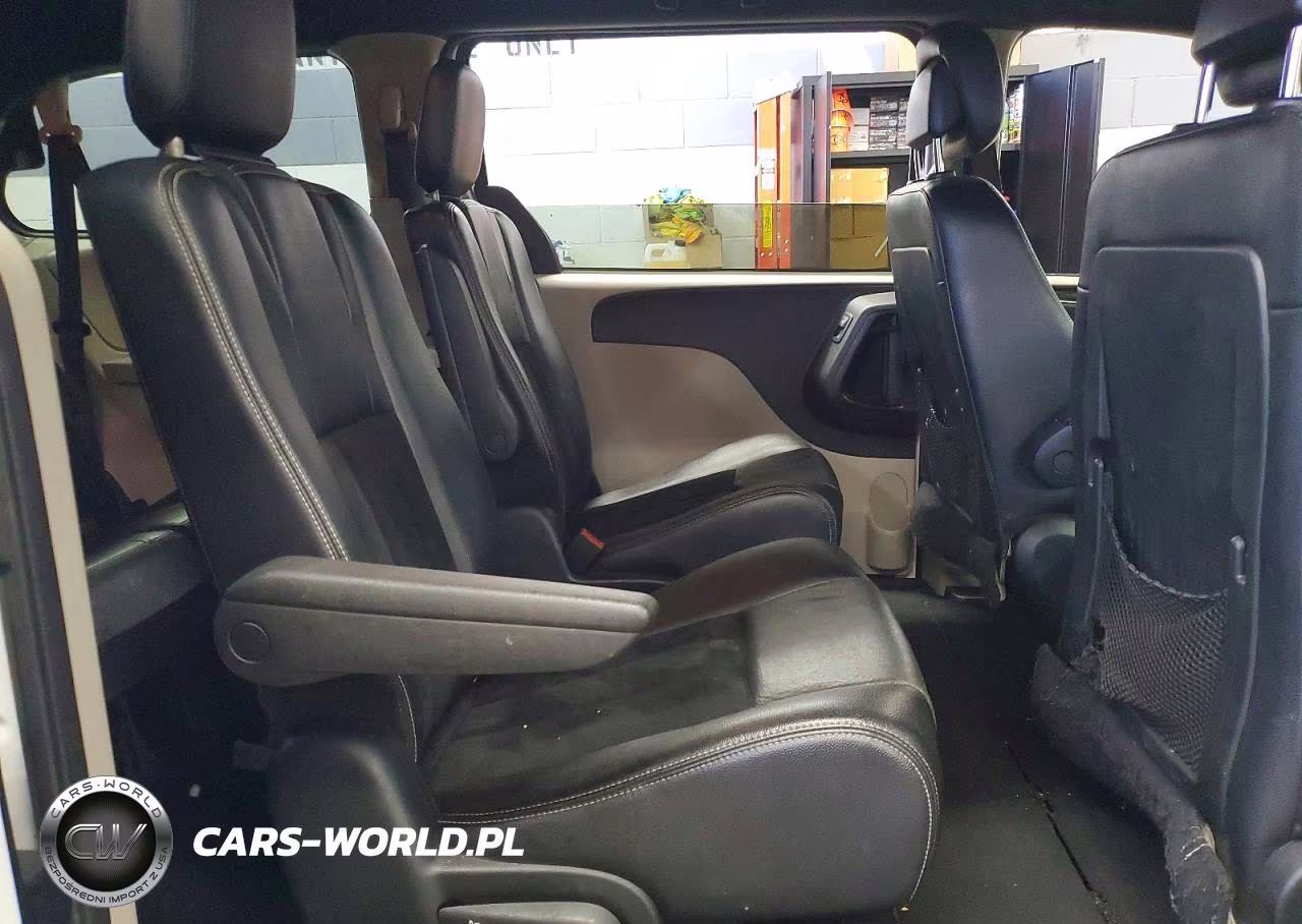 2017 Dodge Grand Caravan Sxt VIN:2C4RDGCG6HR783243 - 11