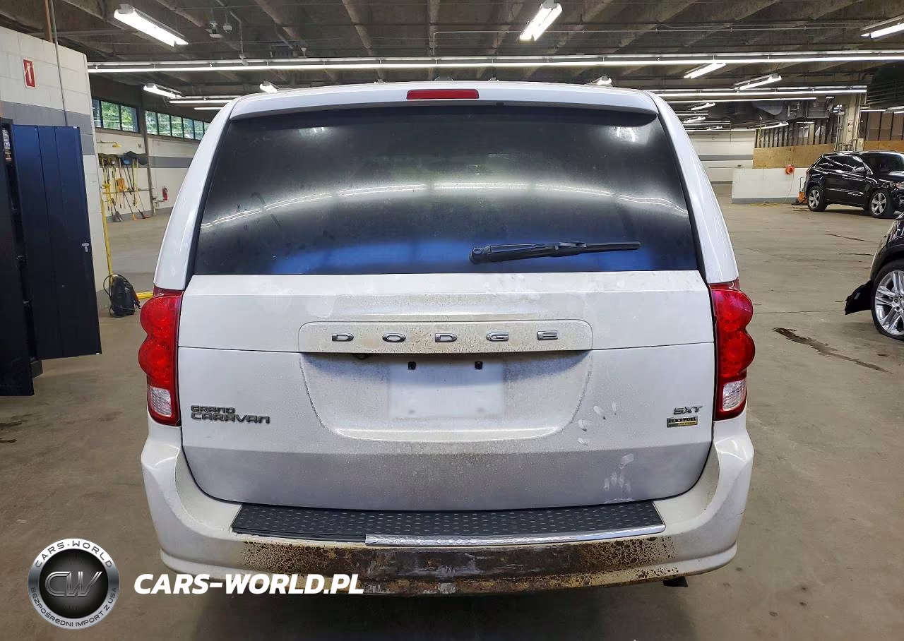 2017 Dodge Grand Caravan Sxt VIN:2C4RDGCG6HR783243 - 6