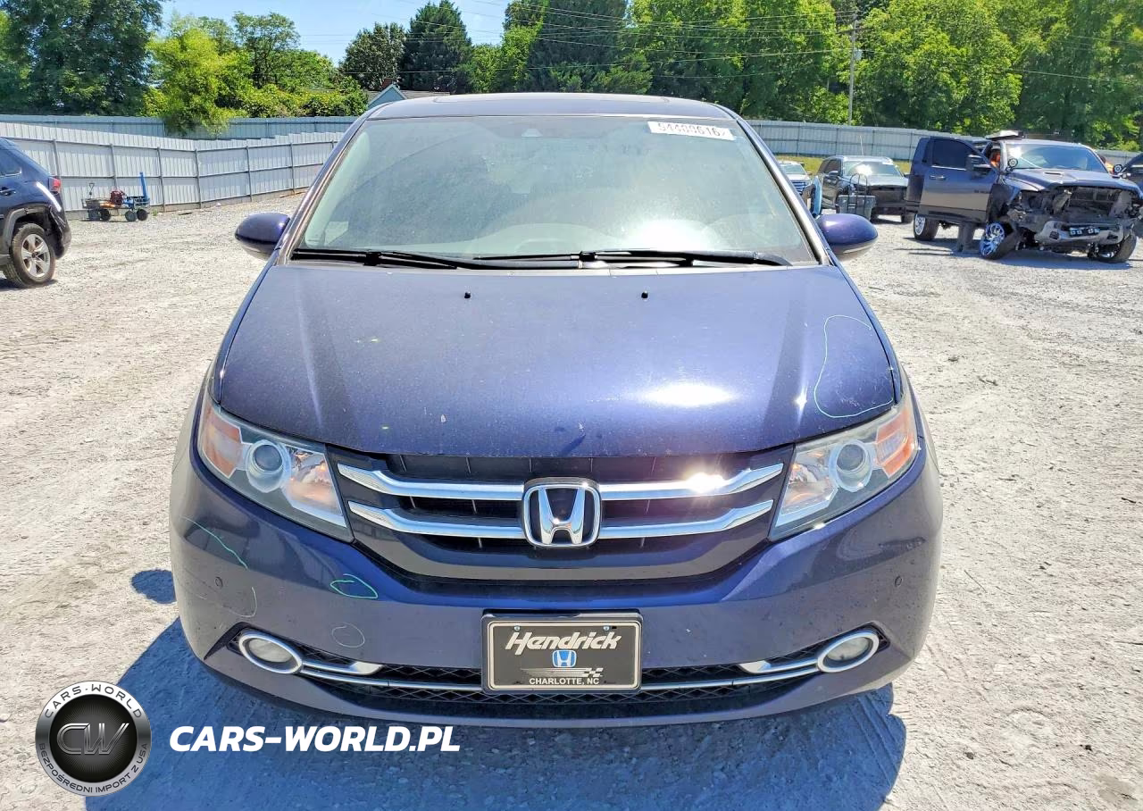 2016 Honda Odyssey Touring VIN:5FNRL5H97GB100512 - 5