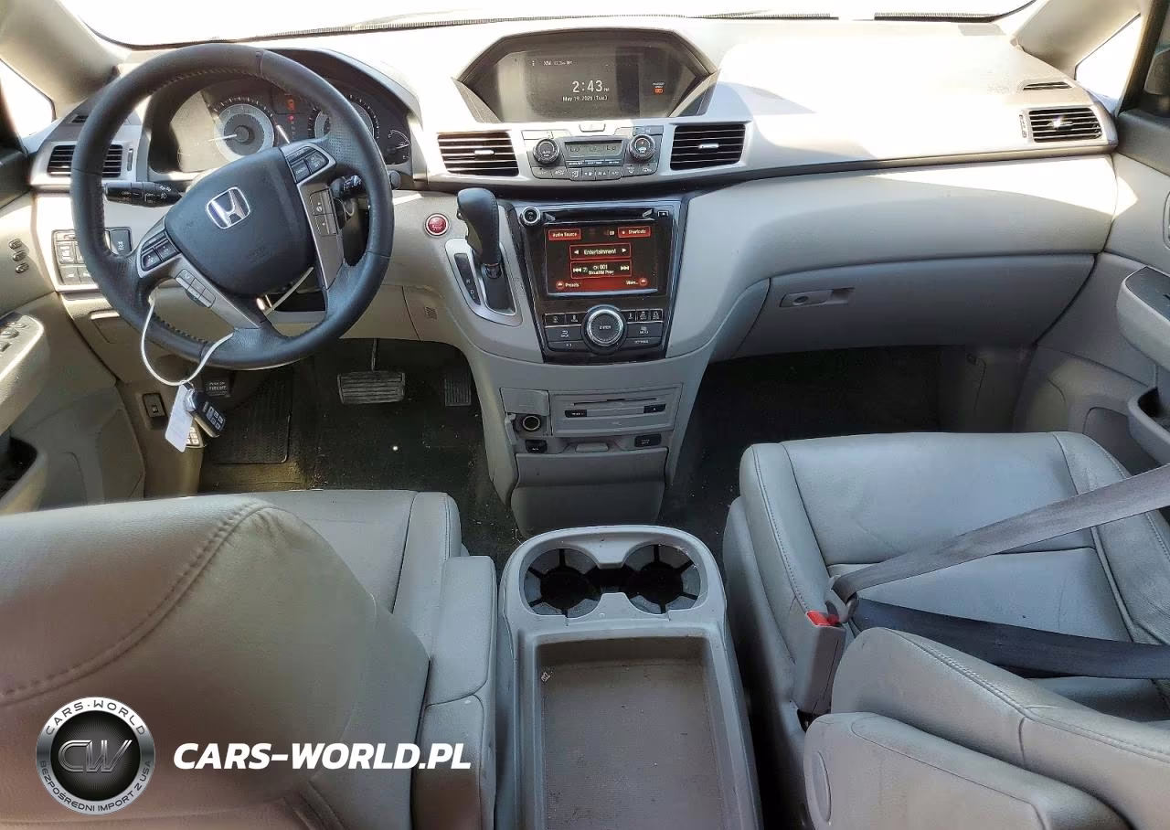 2016 Honda Odyssey Touring VIN:5FNRL5H97GB100512 - 8