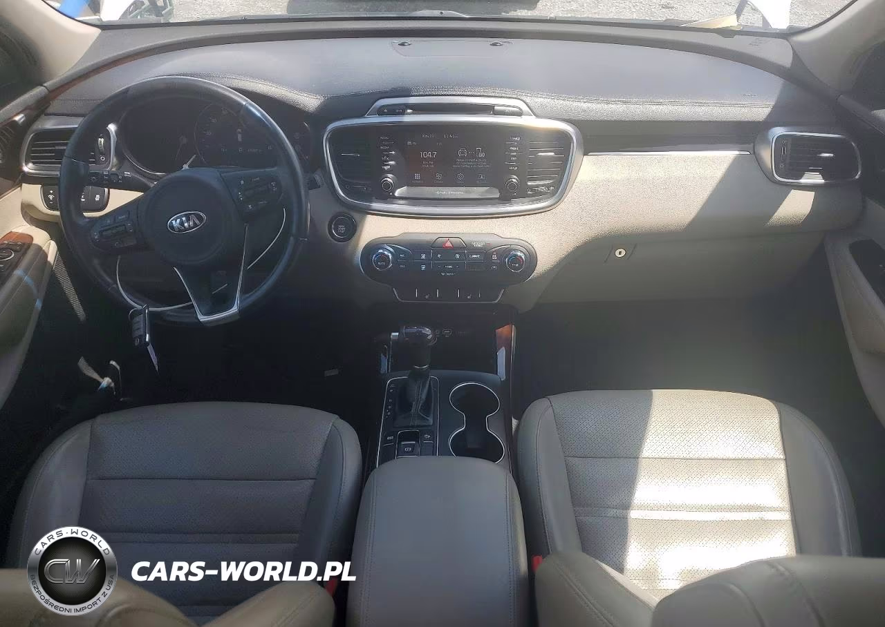 2018 Kia Sorento Ex VIN:5XYPH4A52JG359063 - 8
