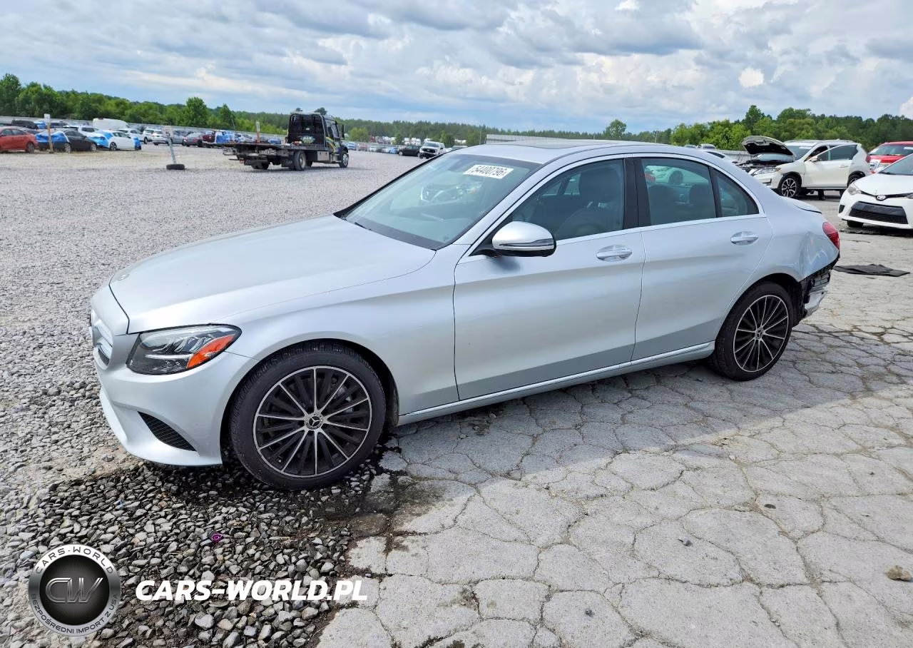 2021 Mercedes-Benz C 300