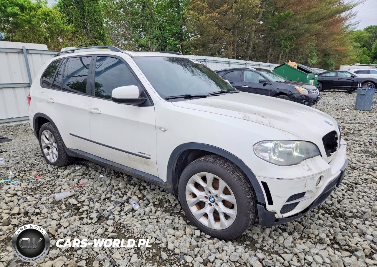 2013 BMW X5 xDrive35I VIN:5UXZV4C59DL994660 - 4