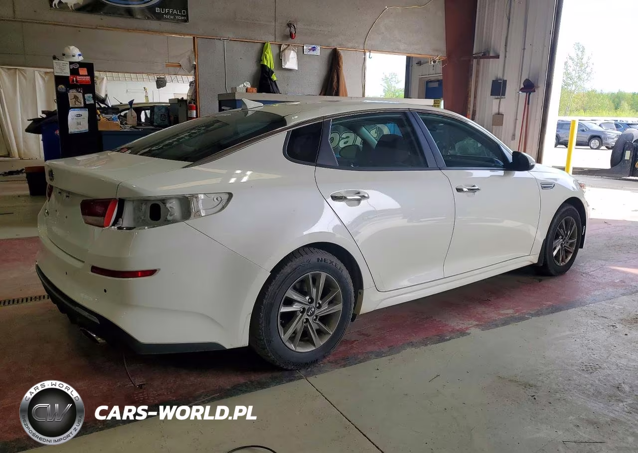 2019 Kia Optima Lx VIN:5XXGT4L3XKG363538 - 3
