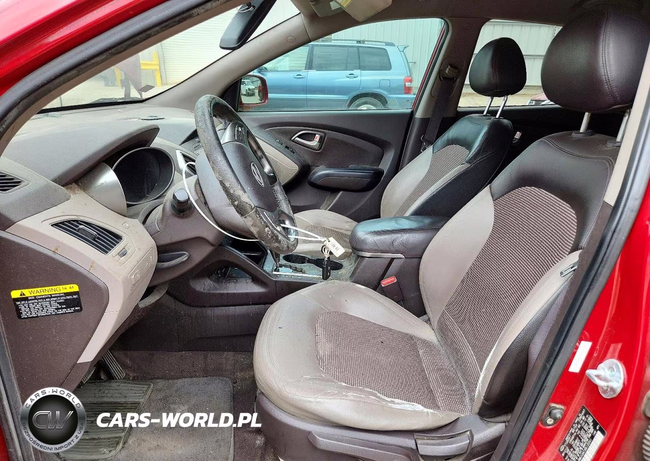 2011 Hyundai Tucson Gls VIN:KM8JU3ACXBU120561 - 7