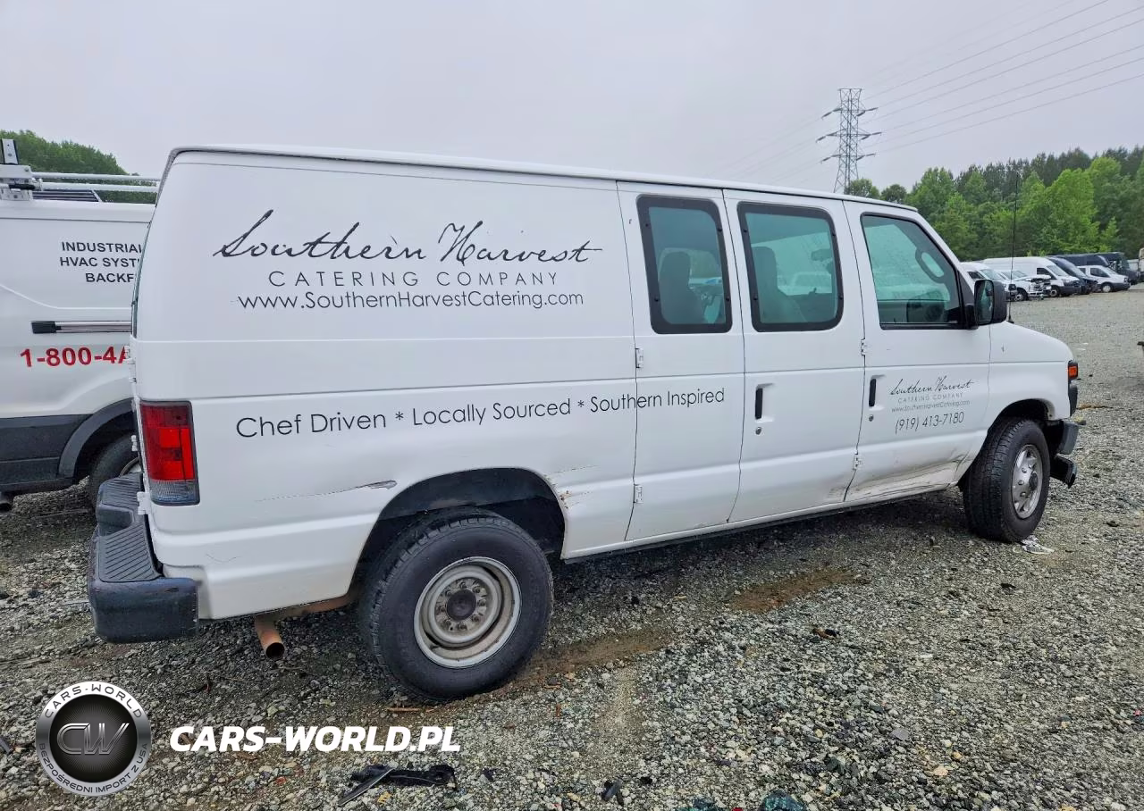 2011 Ford E150 Delivery Van VIN:1FTNE1EW1BDB10867 - 3