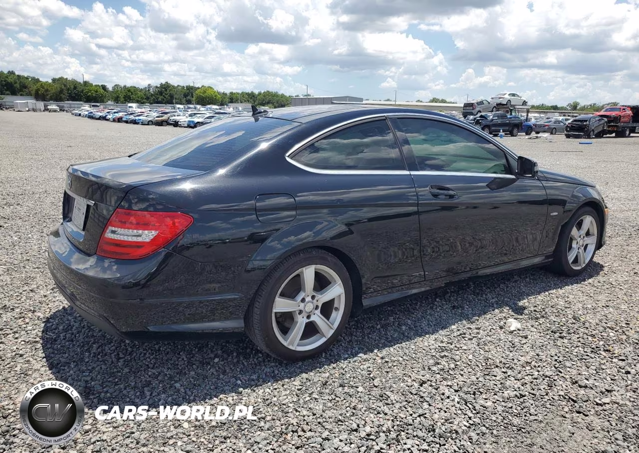 2012 Mercedes-Benz C 250 VIN:WDDGJ4HB4CF790161 - 3
