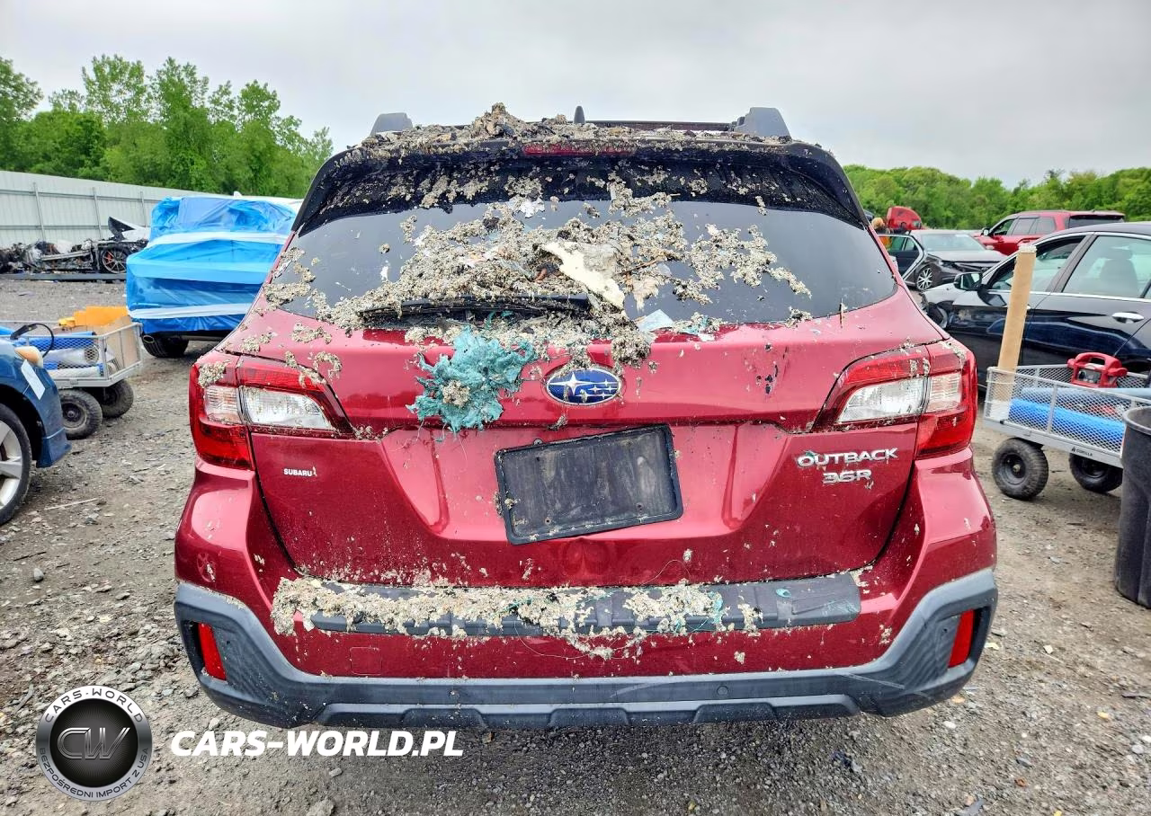 2018 Subaru Outback 3.6R Limited VIN:4S4BSENC6J3280957 - 6