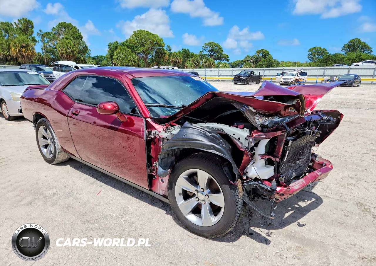 2021 Dodge Challenger Sxt VIN:2C3CDZAG7MH502883 - 4