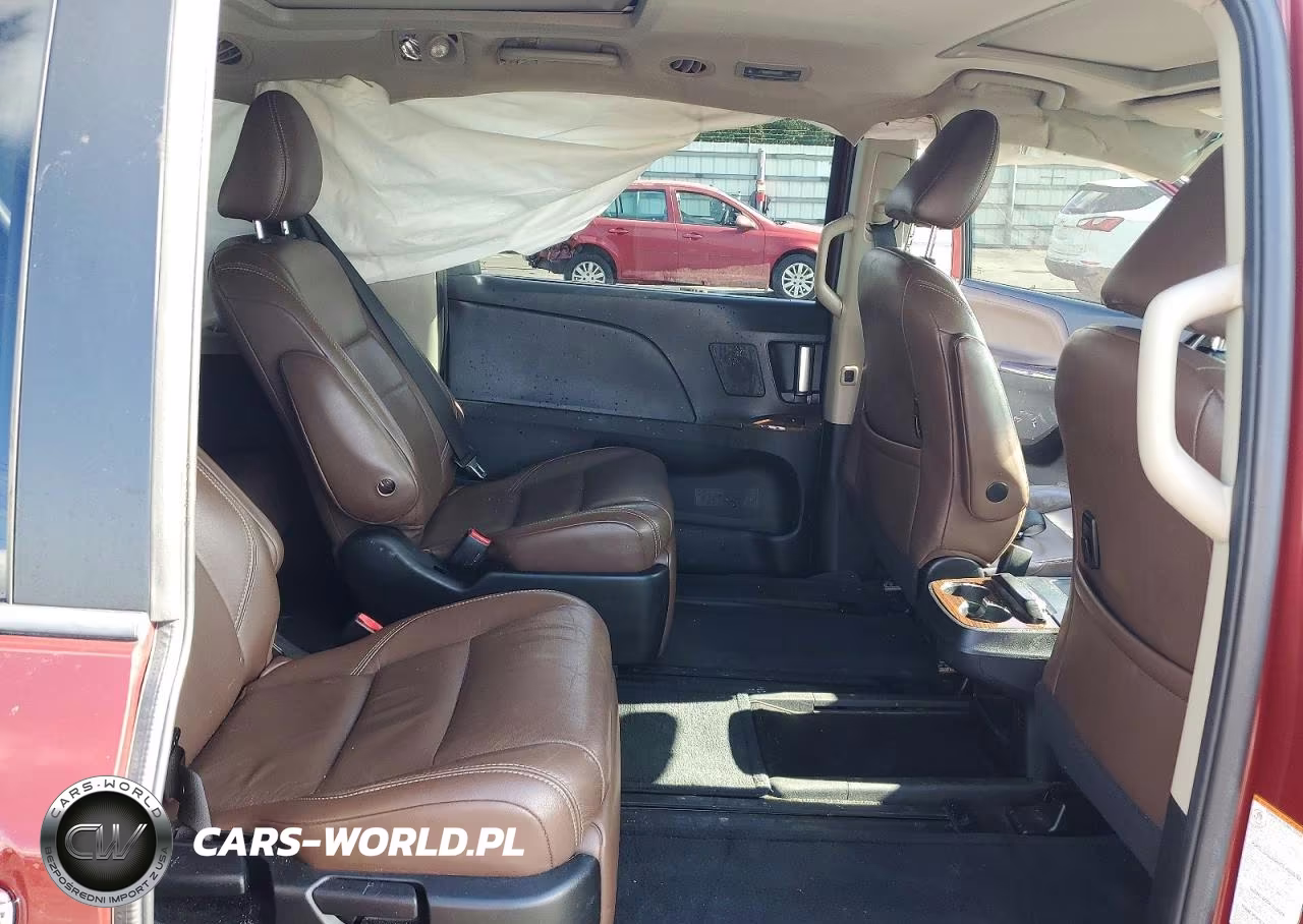 2015 Toyota Sienna Limited 7-Passenger VIN:5TDYK3DC6FS639055 - 11