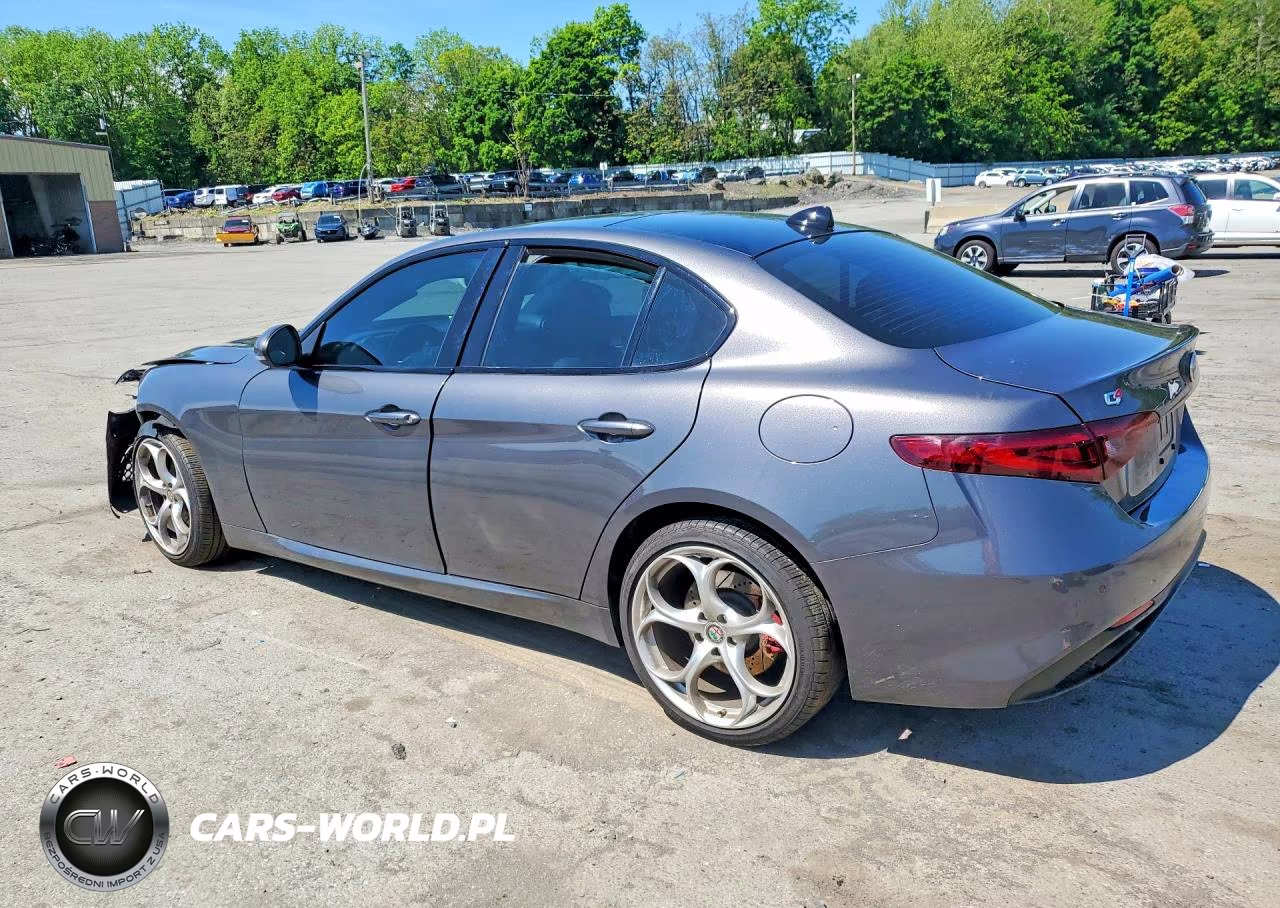 2021 Alfa Romeo Giulia Ti VIN:ZARFANBN8M7643650 - 2