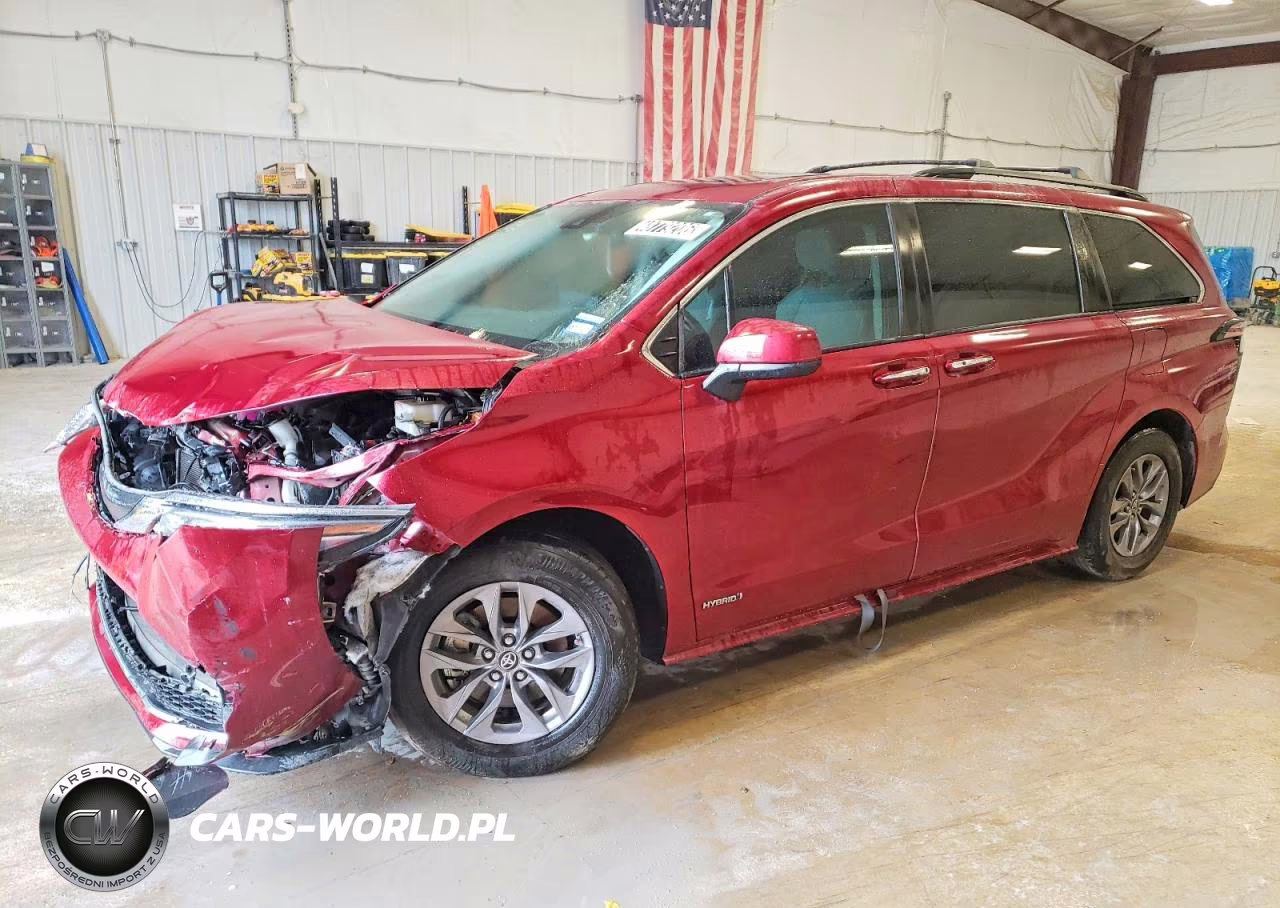 2021 Toyota Sienna Xle 8-Passenger