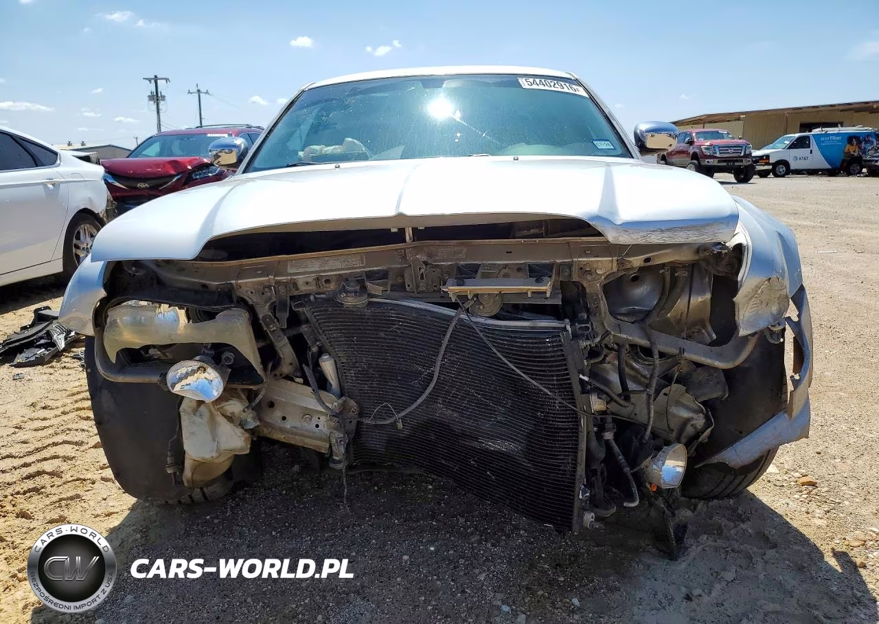 2009 Chrysler 300 Lx VIN:2C3KA43D99H622959 - 5