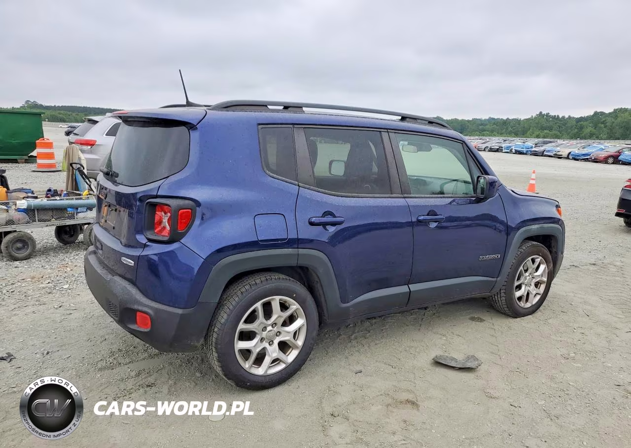 2018 Jeep Renegade Latitude VIN:ZACCJABB2JPJ66849 - 3