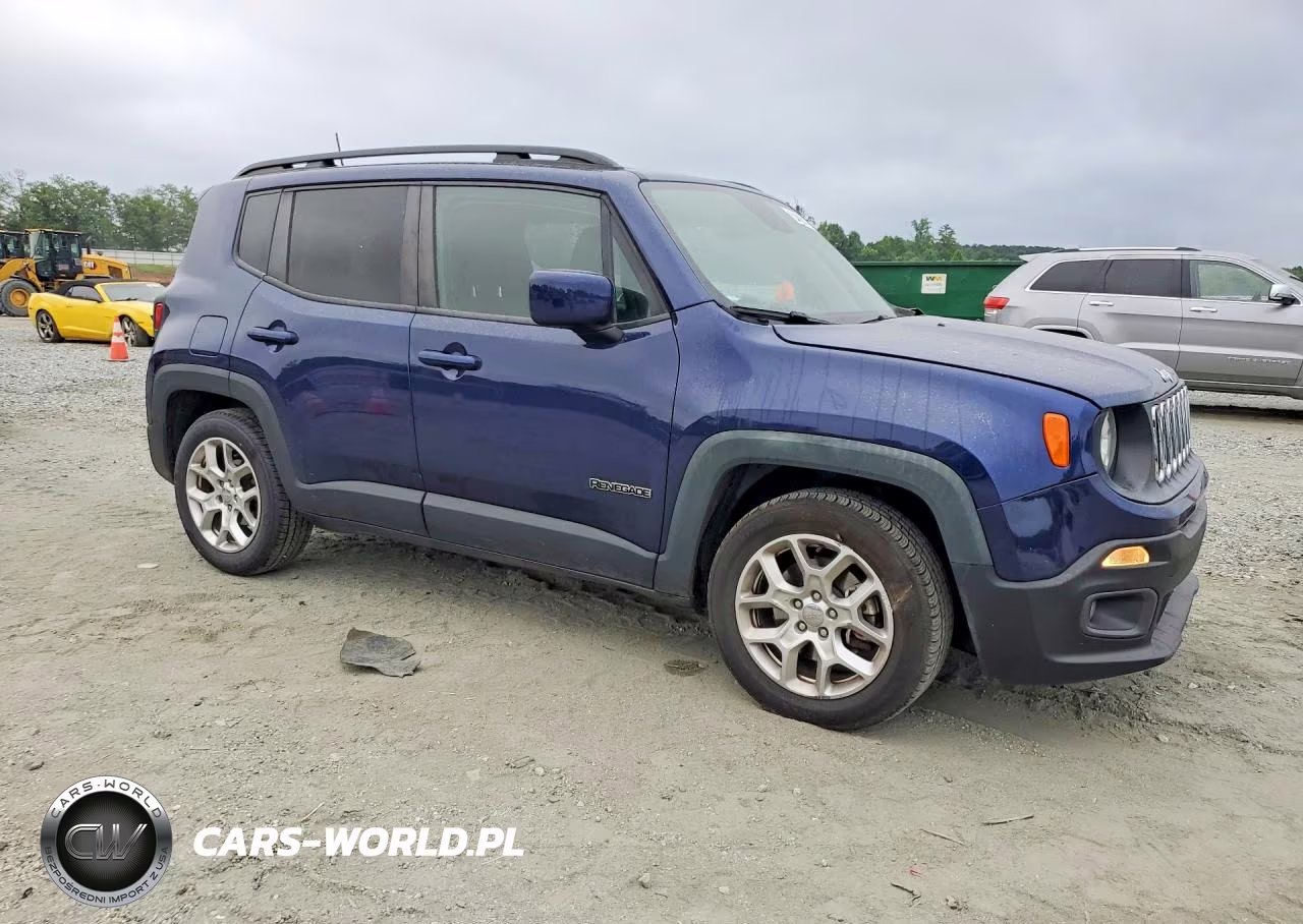 2018 Jeep Renegade Latitude VIN:ZACCJABB2JPJ66849 - 4