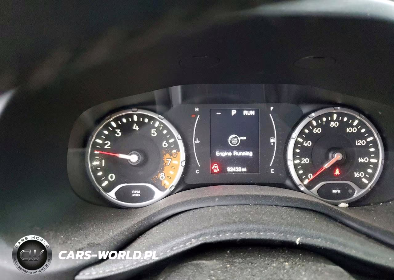 2018 Jeep Renegade Latitude VIN:ZACCJABB2JPJ66849 - 9