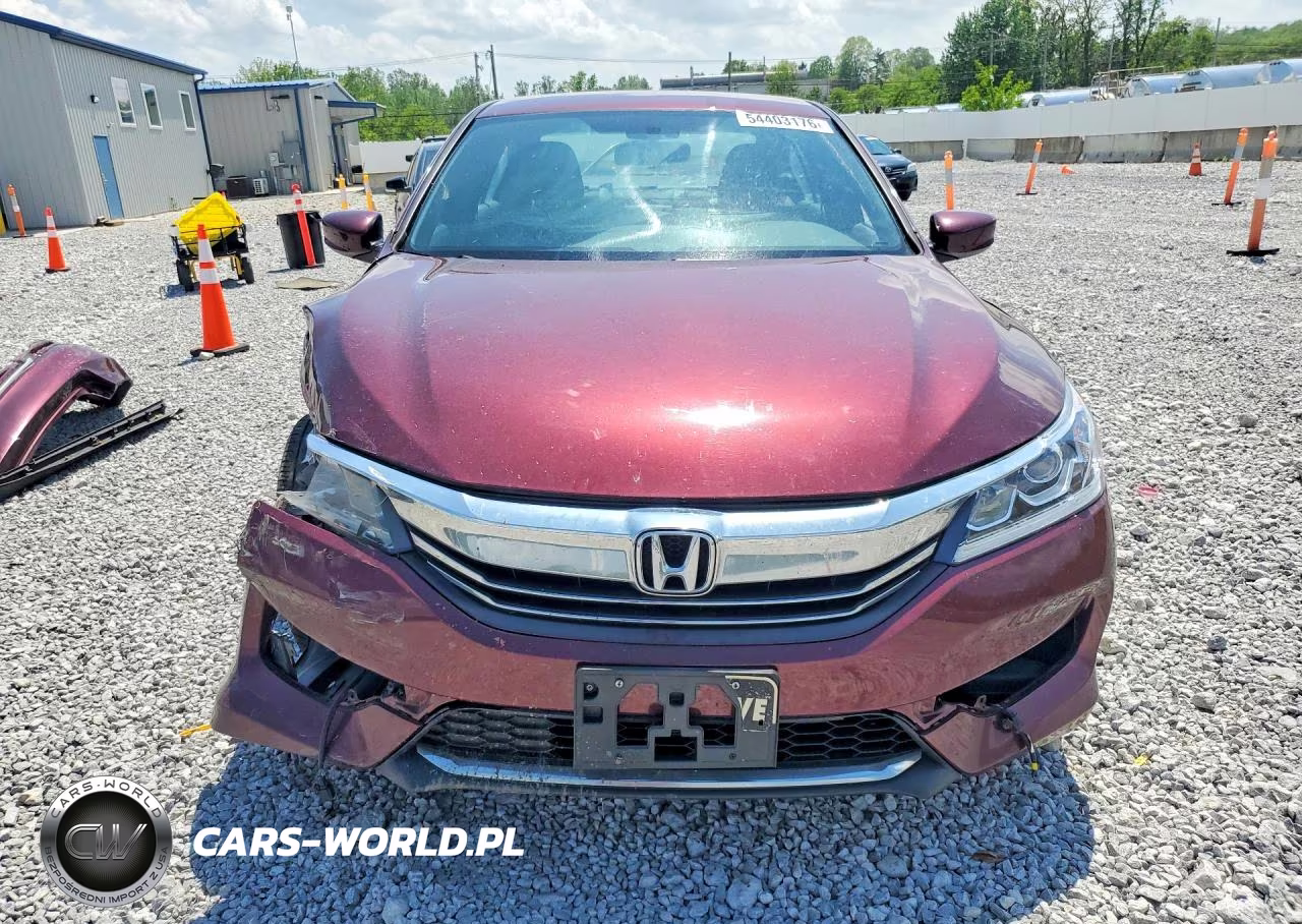 2016 Honda Accord VIN:1HGCR2F57GA084860 - 5