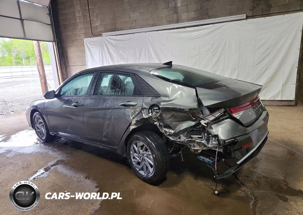 2026 Hyundai Elantra Hybrid Blue VIN:KMHLM4DJ9TU201982 - 2