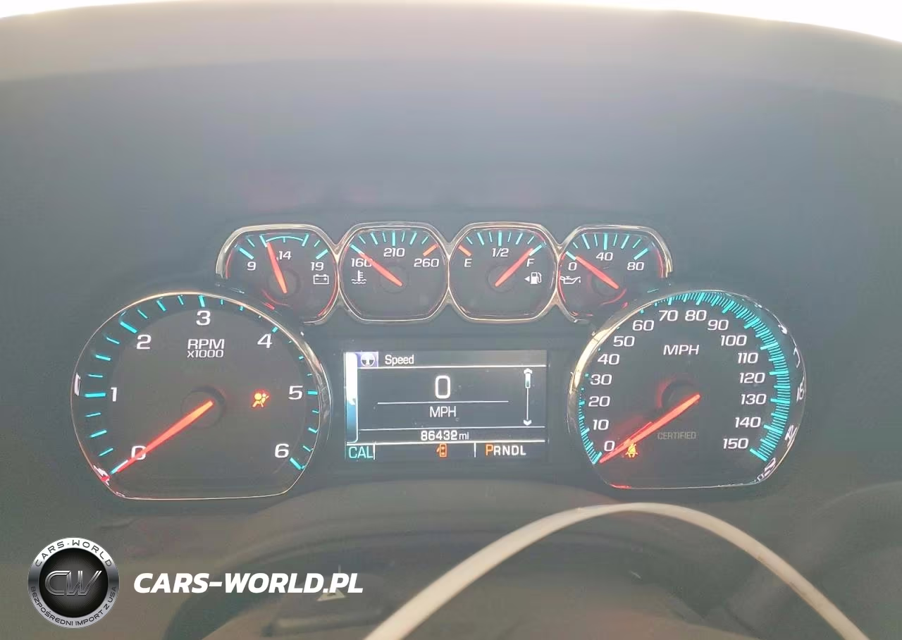 2018 Chevrolet Tahoe Police VIN:1GNLCDEC1JR306269 - 9