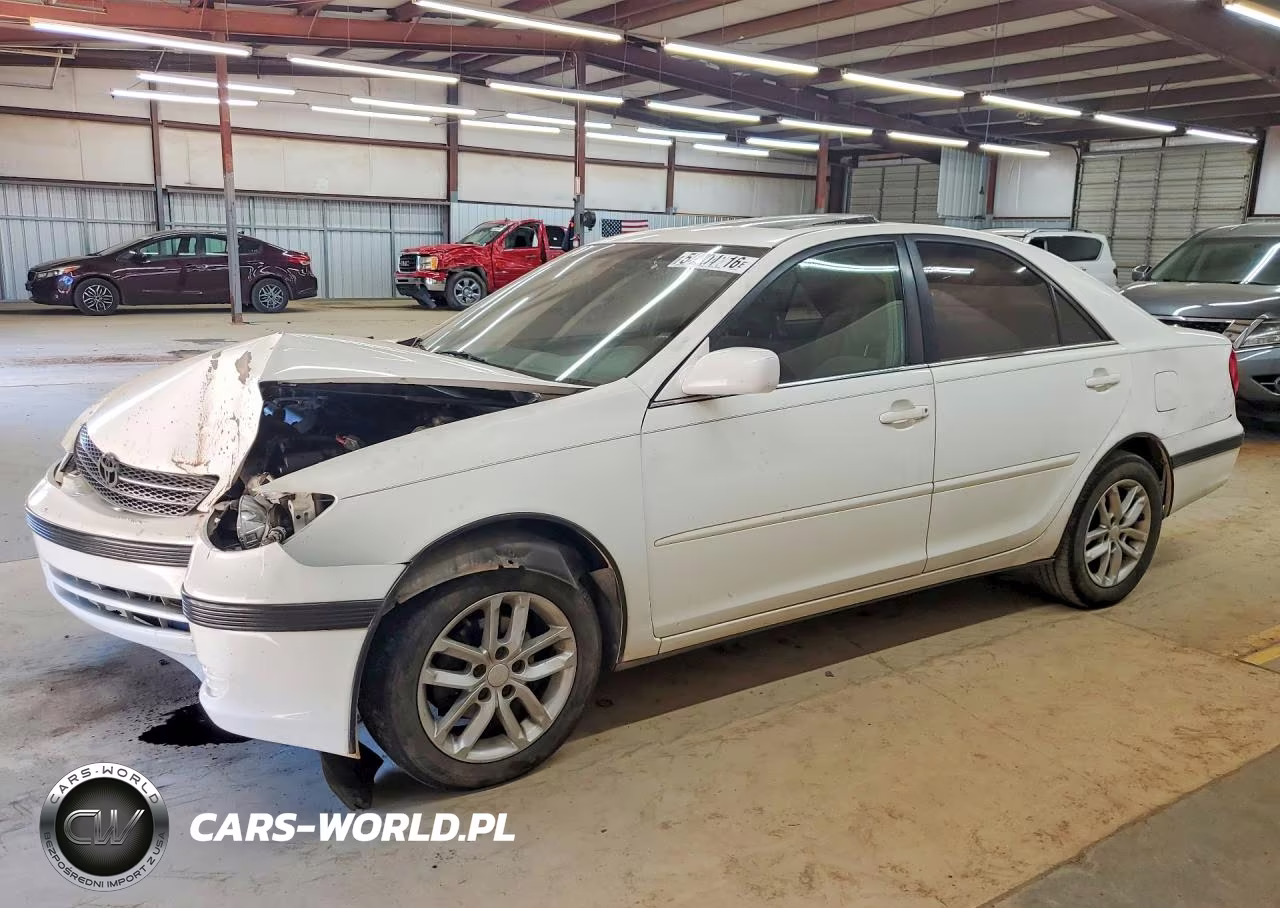 2004 Toyota Camry Le