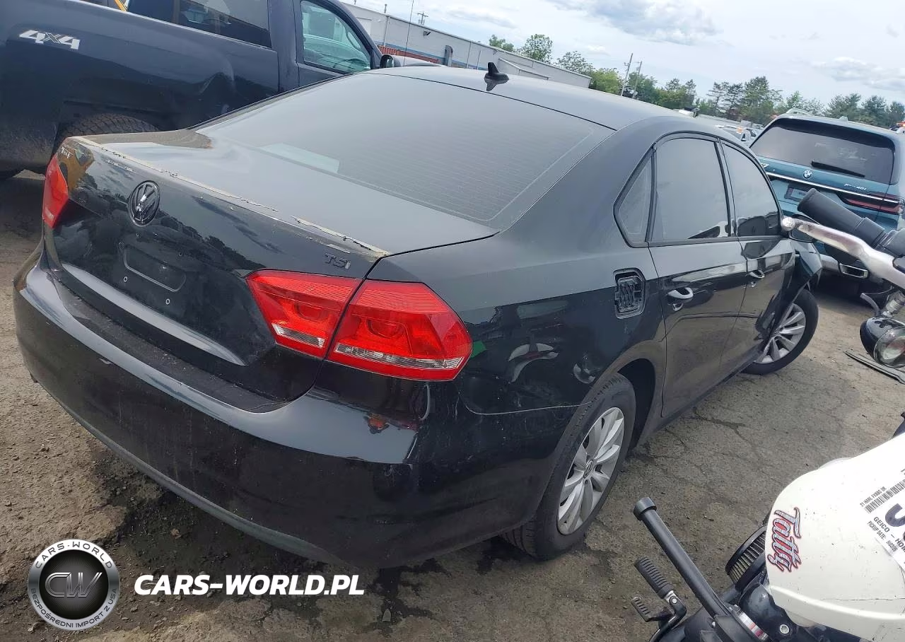 2015 Volkswagen Passat S VIN:1VWAT7A37FC017203 - 3