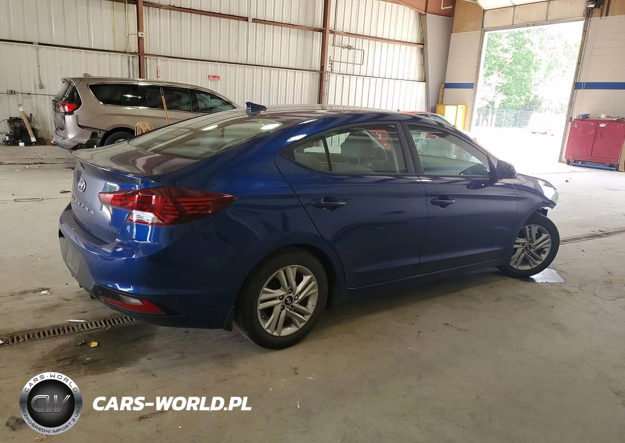2020 Hyundai Elantra Value Edition VIN:5NPD84LF0LH629914 - 3