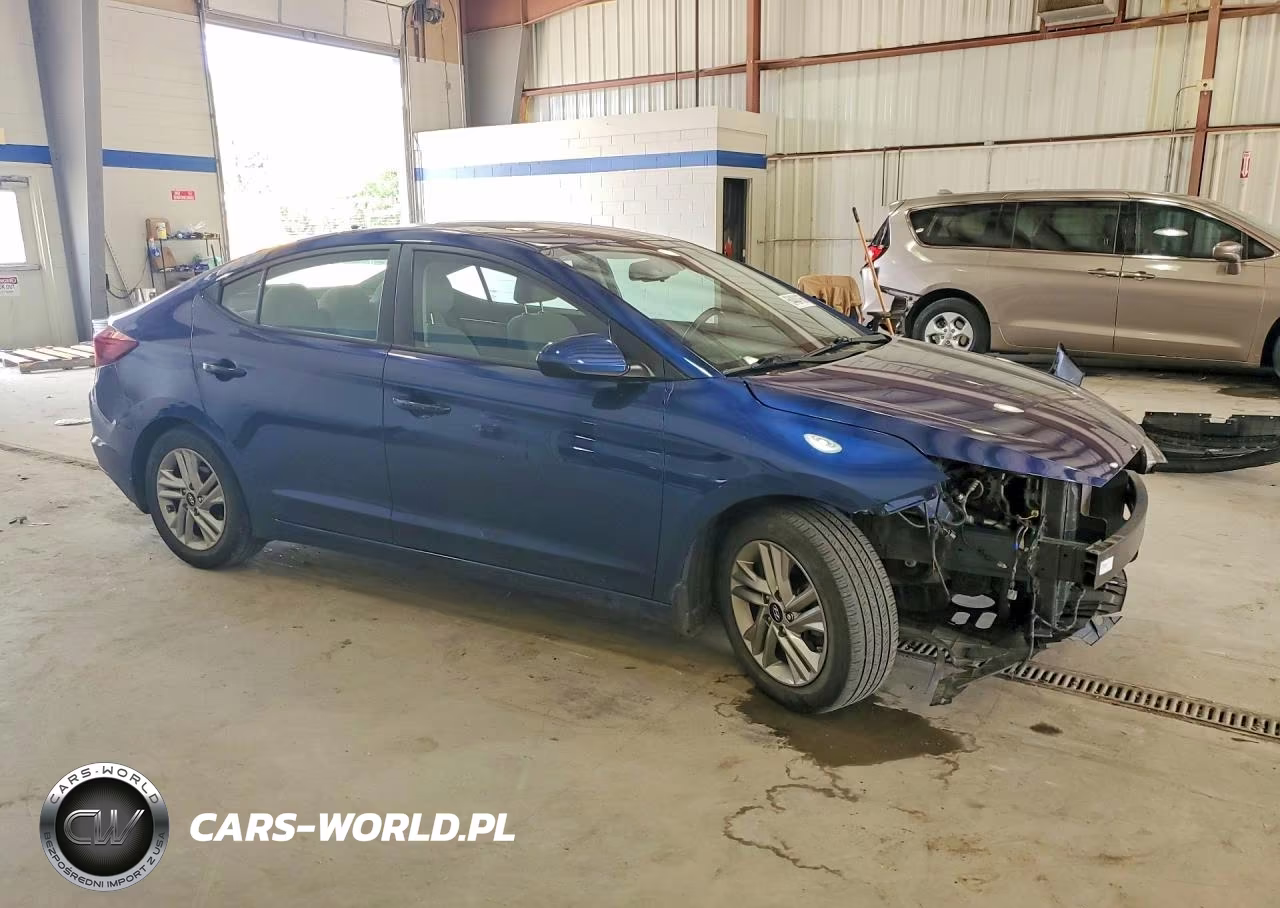 2020 Hyundai Elantra Value Edition VIN:5NPD84LF0LH629914 - 4