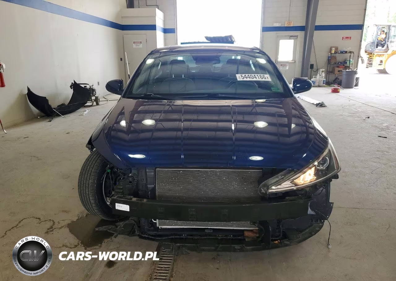 2020 Hyundai Elantra Value Edition VIN:5NPD84LF0LH629914 - 5