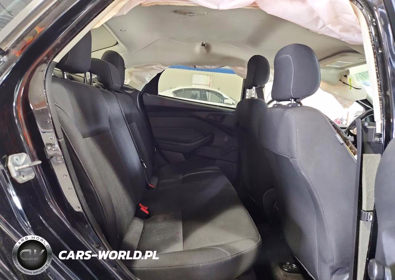 2017 Ford Focus S VIN:1FADP3E27HL324281 - 10