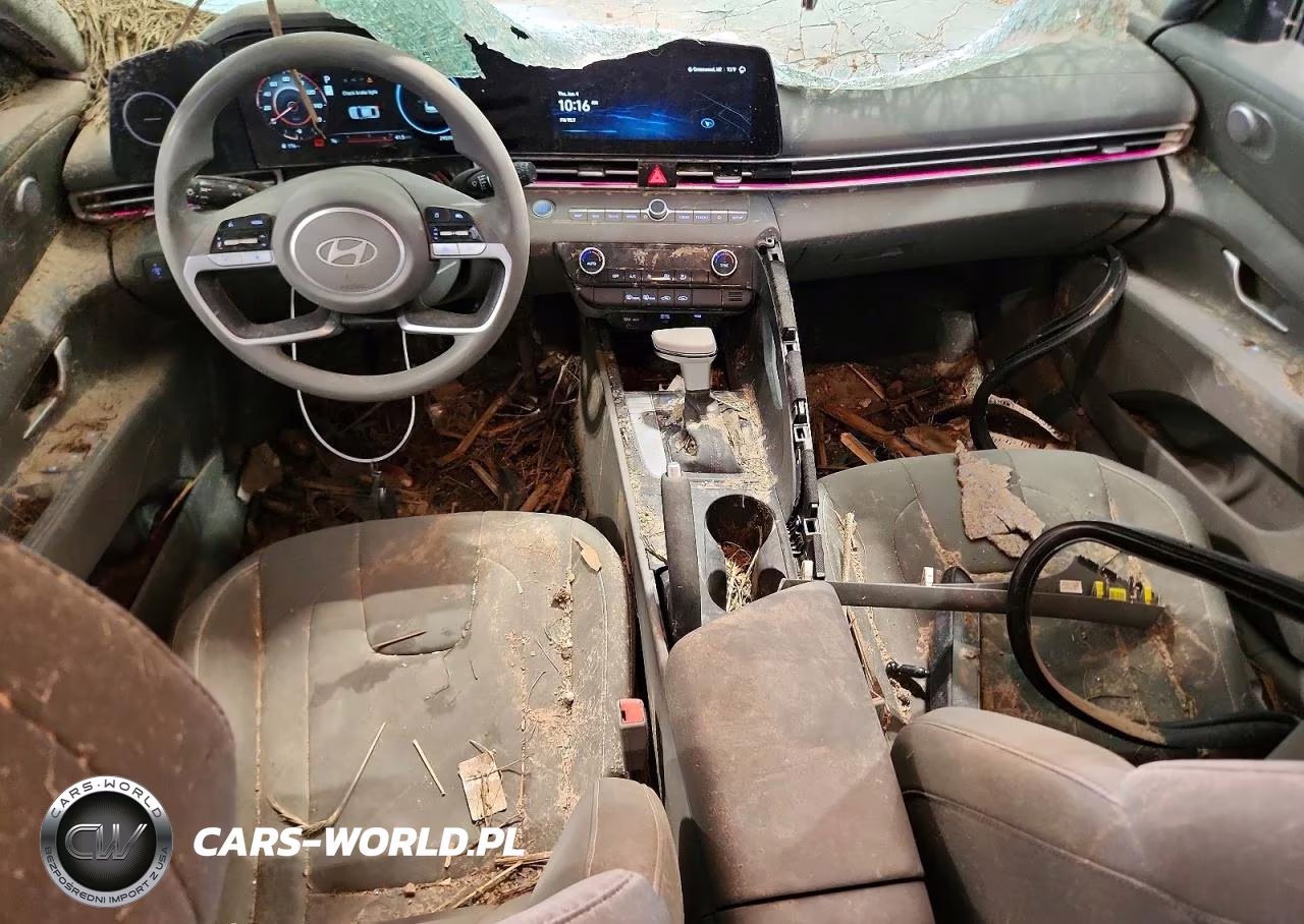 2024 Hyundai Elantra Sel VIN:KMHLM4DG1RU676930 - 8