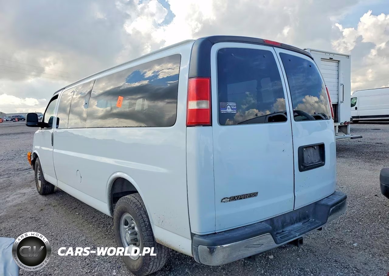 2018 Chevrolet Express G3500 Lt VIN:1GAZGPFG3J1229342 - 2