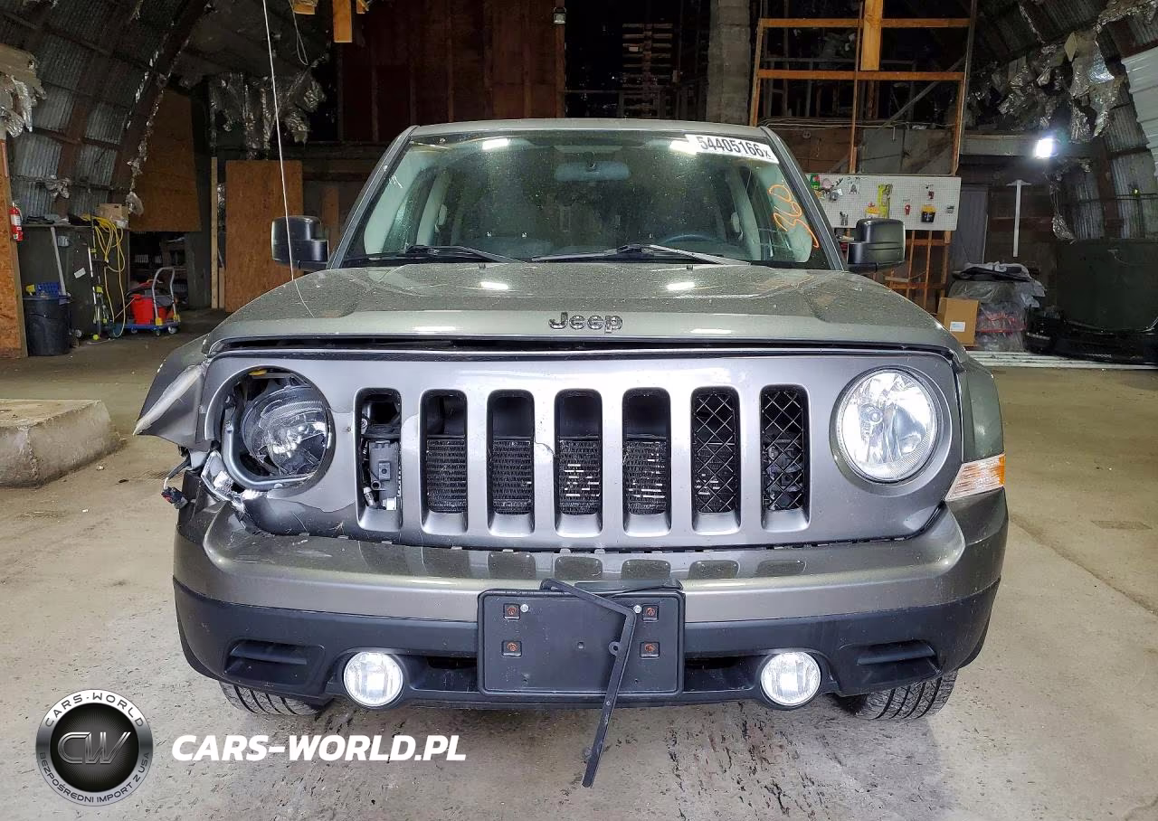 2012 Jeep Patriot Sport VIN:1C4NJRBB5CD688743 - 5