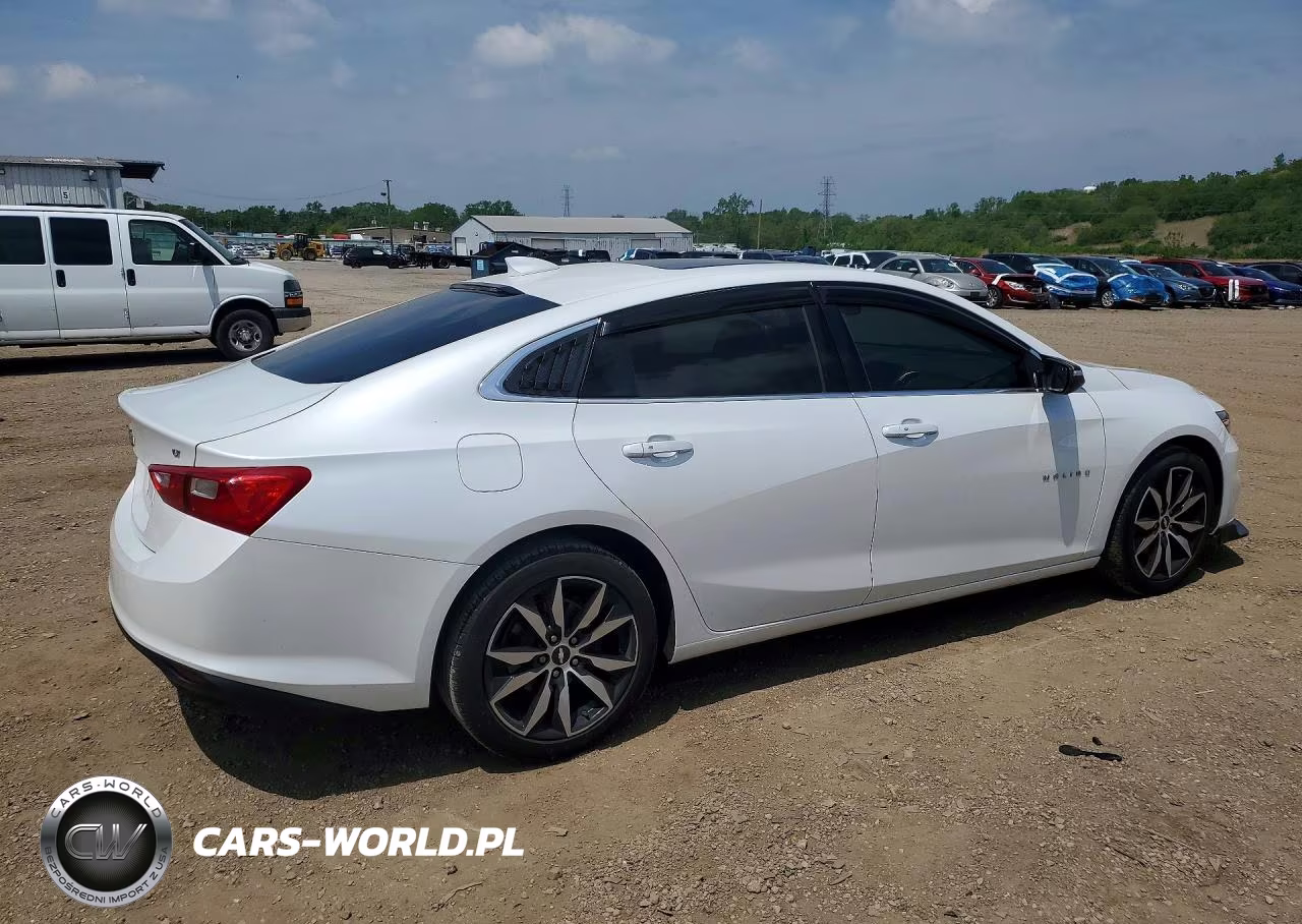 2018 CHEVROLET MALIBU LT VIN:1G1ZD5ST6JF282538 - 3
