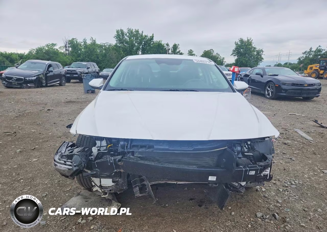2025 Hyundai Elantra Se VIN:KMHLL4DG9SU045139 - 5