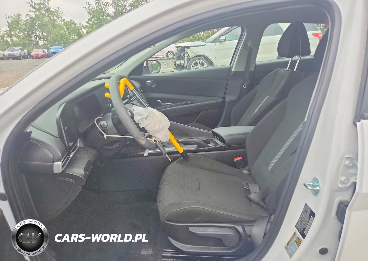 2025 Hyundai Elantra Se VIN:KMHLL4DG9SU045139 - 7