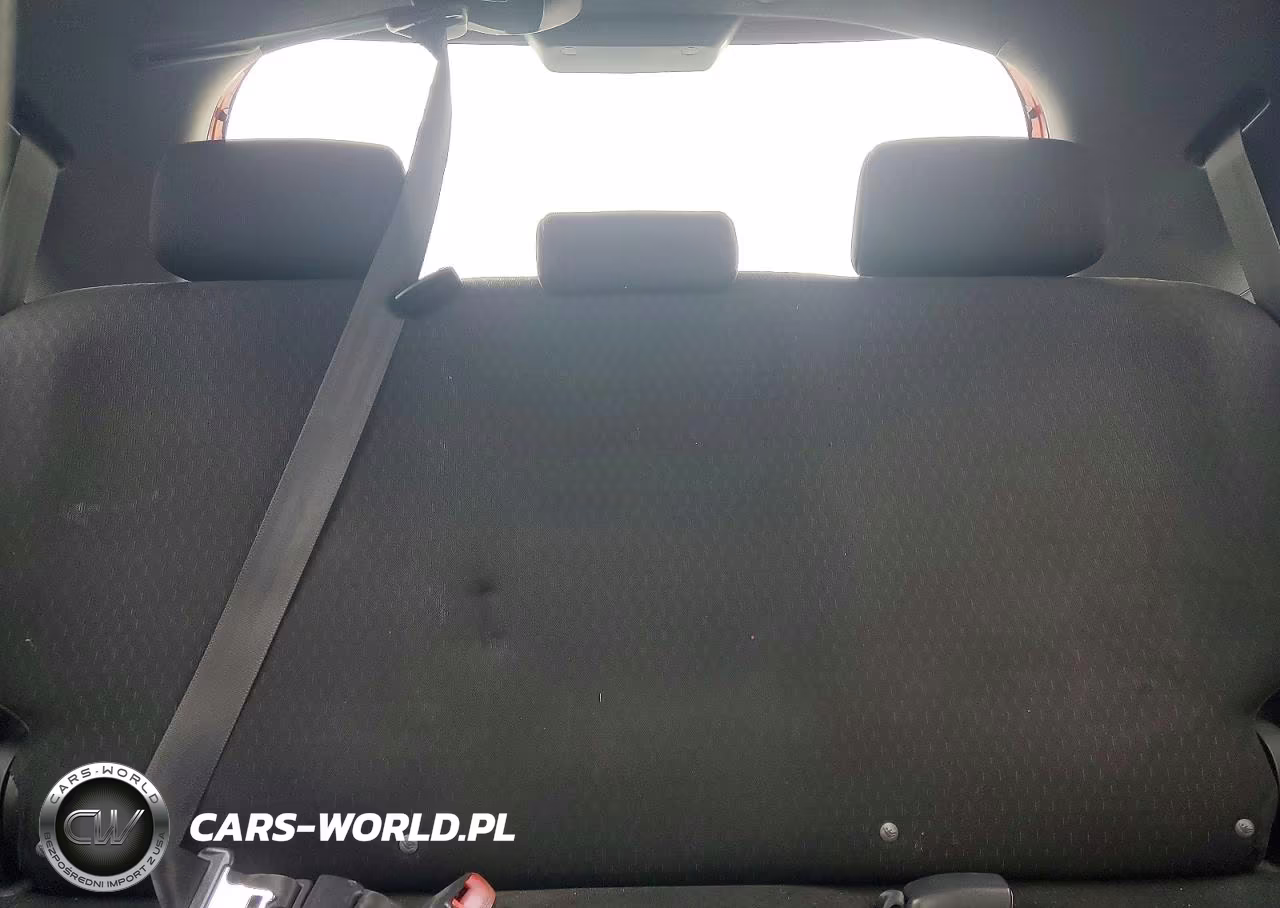 2008 Toyota Yaris S VIN:JTDJT923X85152809 - 10
