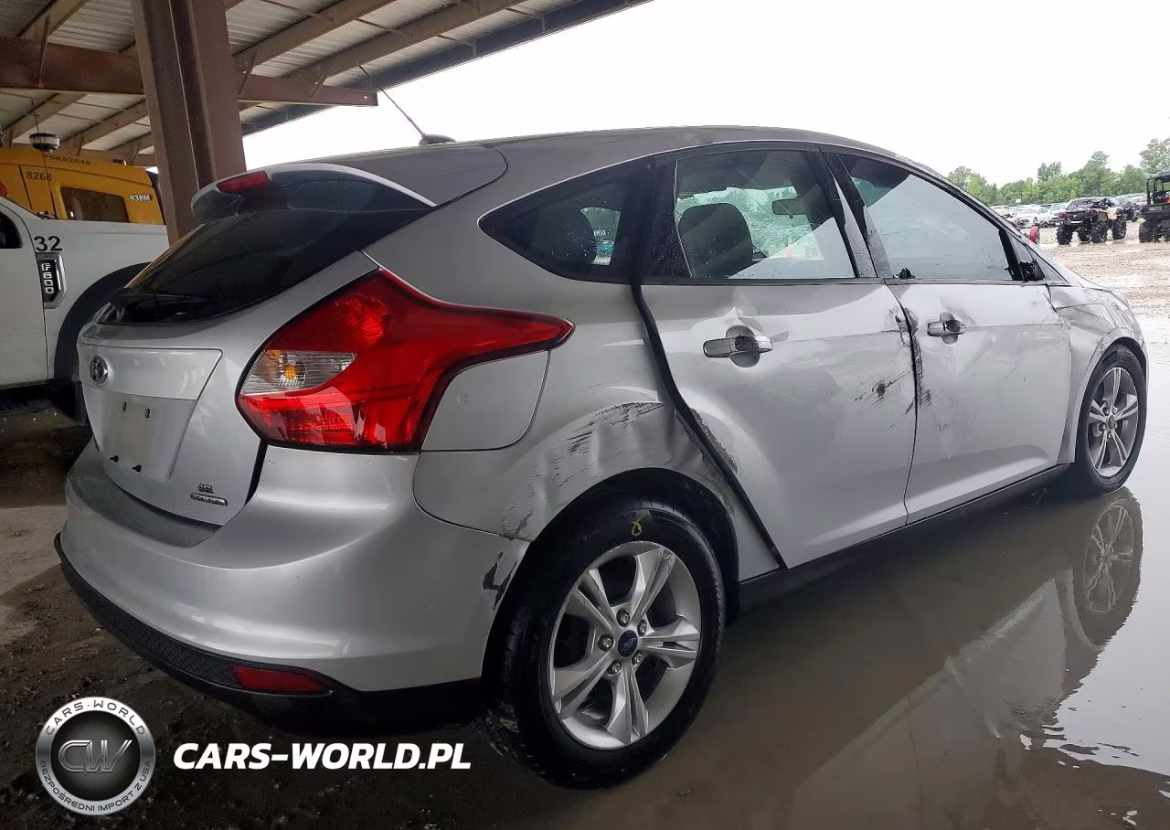 2013 Ford Focus Se VIN:1FADP3K24DL155674 - 3