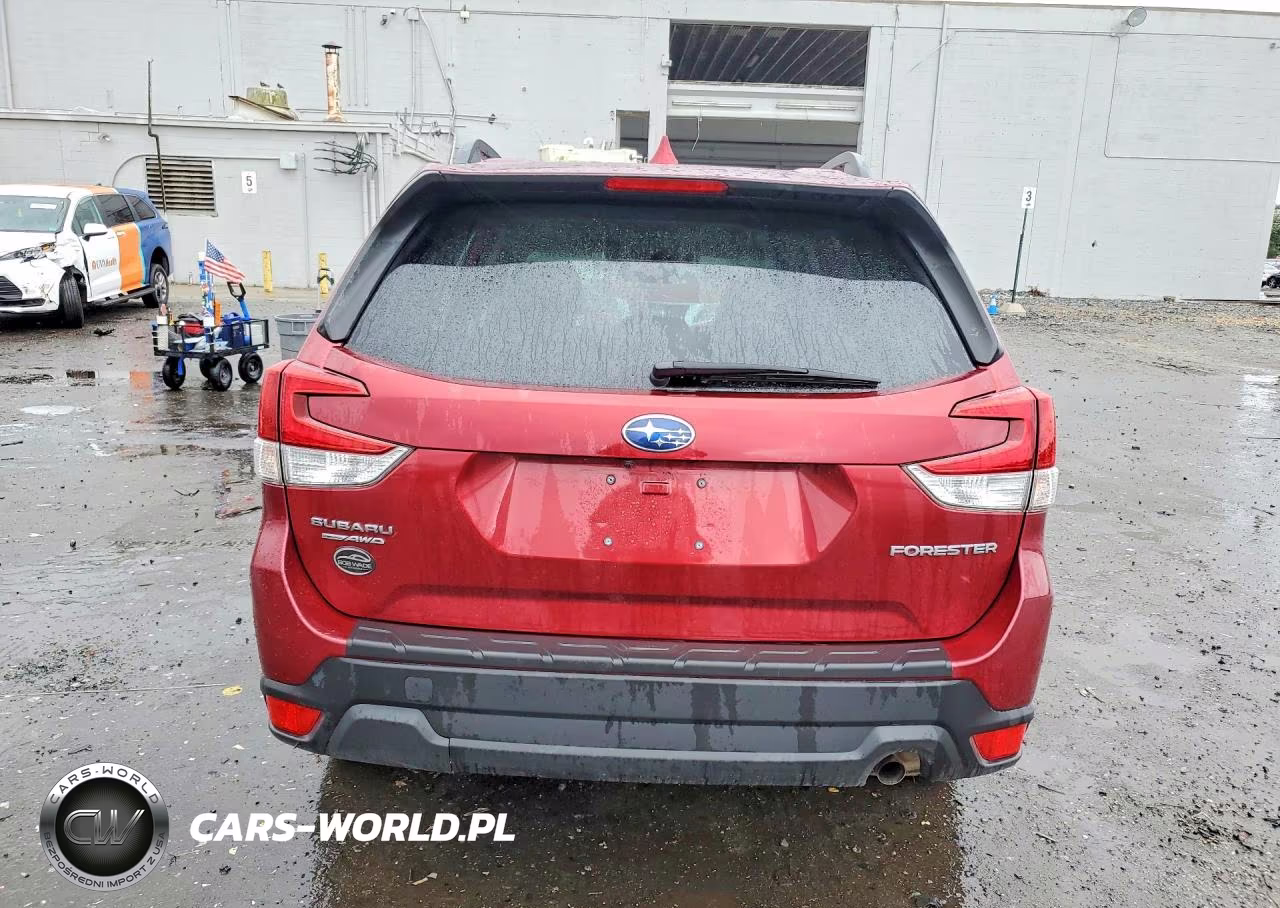 2021 Subaru Forester Premium VIN:JF2SKAJC8MH504466 - 6