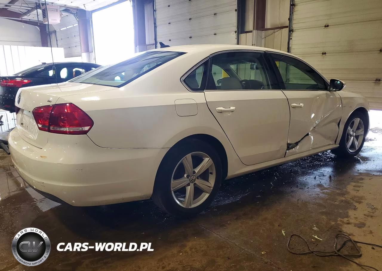 2012 Volkswagen Passat Se VIN:1VWBP7A38CC032894 - 3
