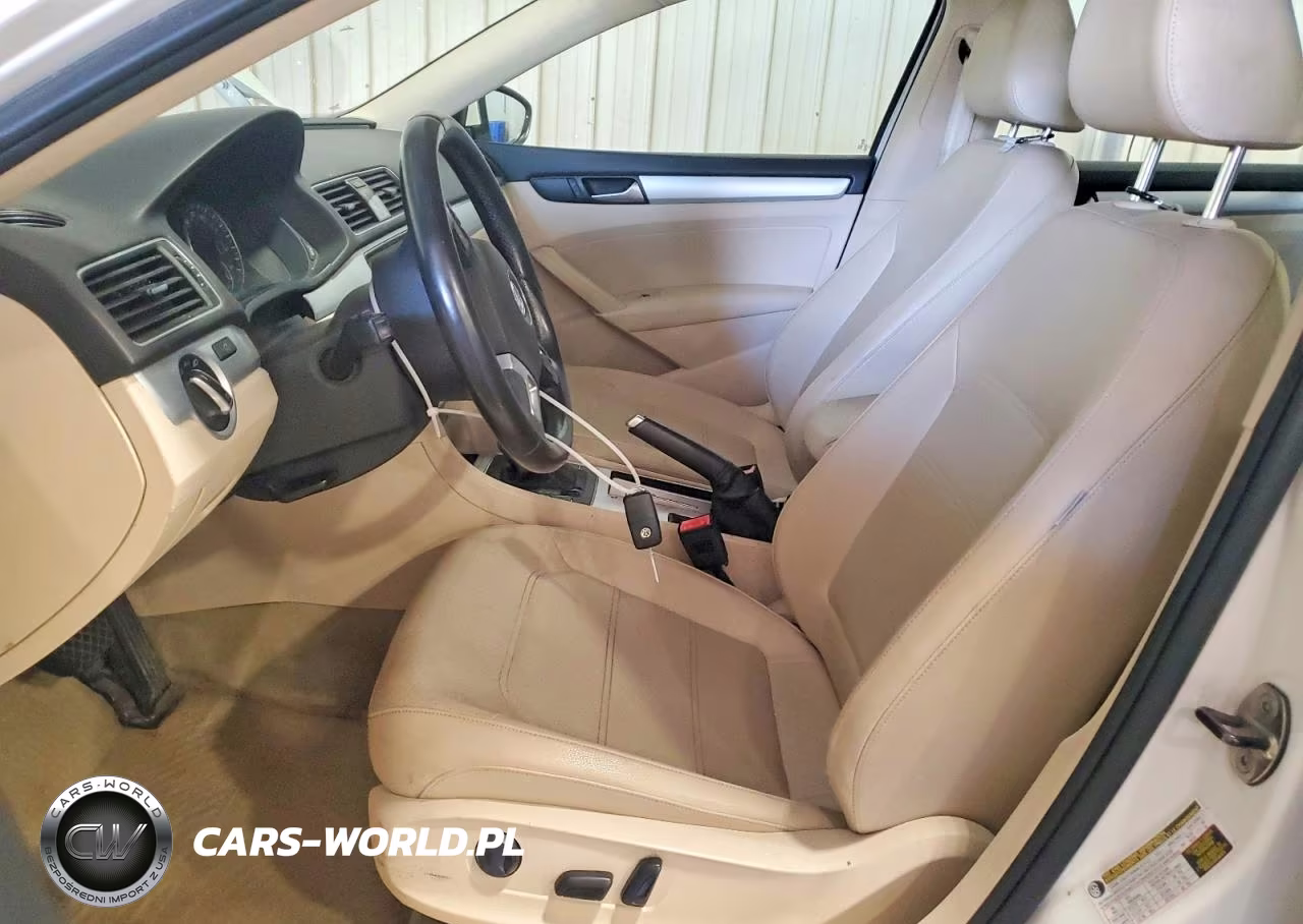 2012 Volkswagen Passat Se VIN:1VWBP7A38CC032894 - 7
