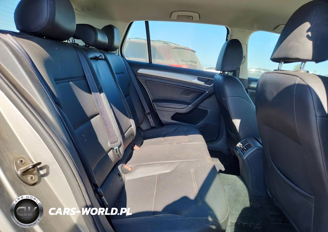 2015 Volkswagen Golf VIN:3VW217AU1FM022818 - 10