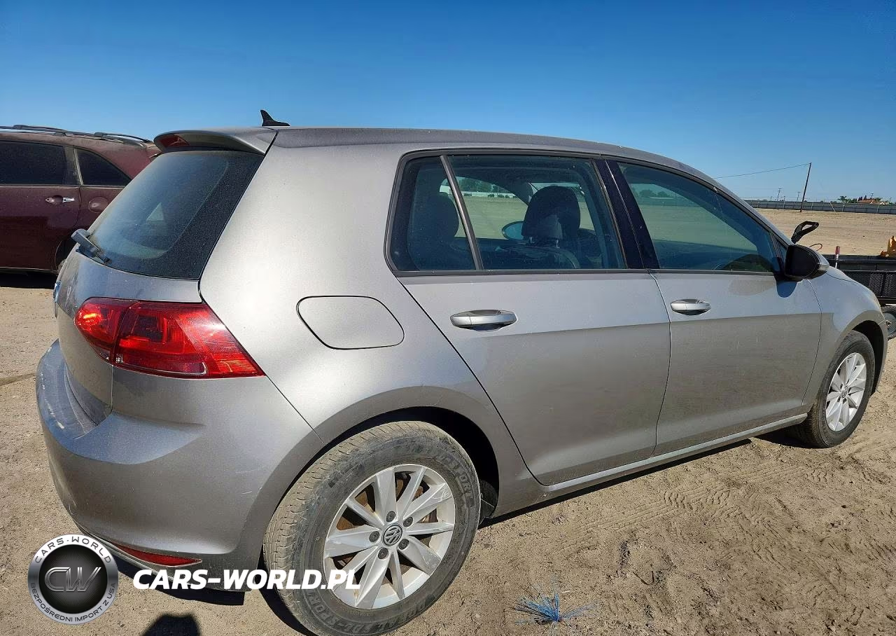 2015 Volkswagen Golf VIN:3VW217AU1FM022818 - 3