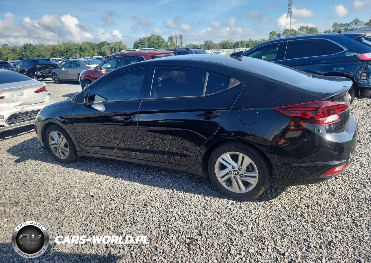 2019 Hyundai Elantra Value Edition VIN:5NPD84LFXKH430643 - 2