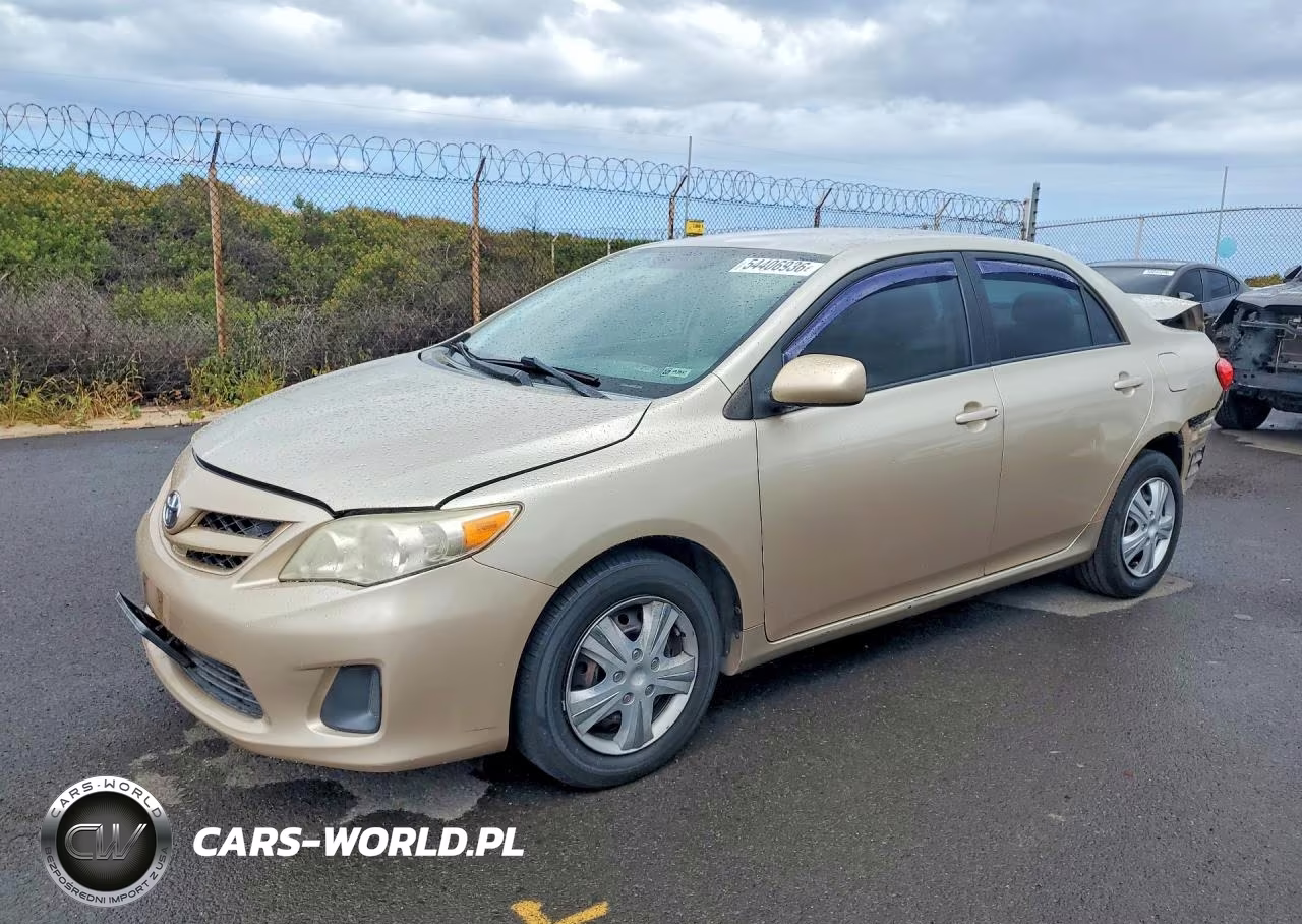 2011 Toyota Corolla Base – zdjęcie 1 z 13