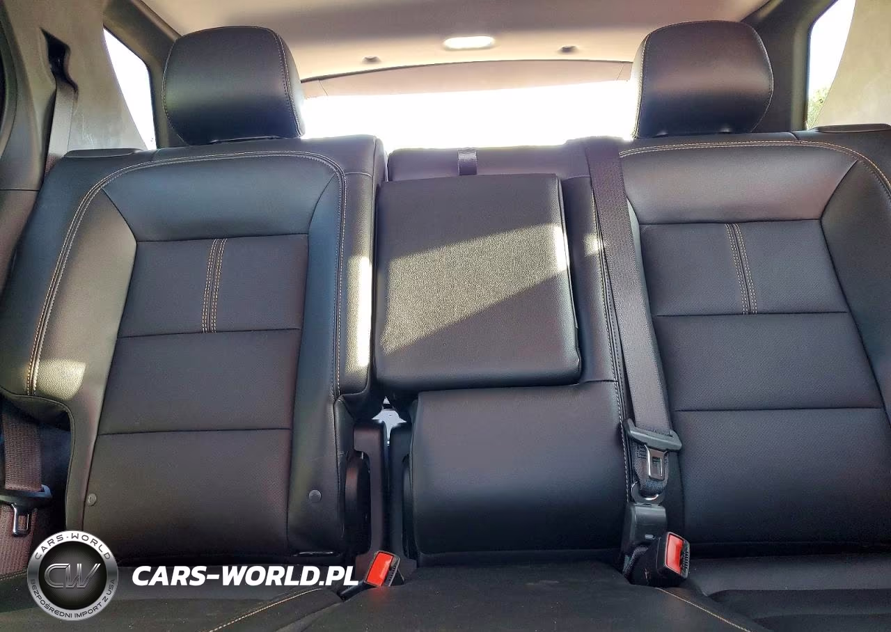 2024 Chevrolet Equinox Premier VIN:3GNAXXEG1RL142170 - 10