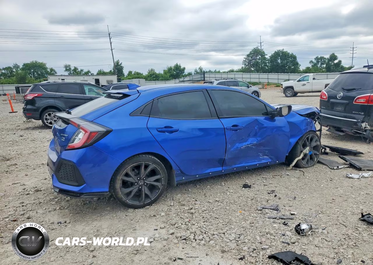 2018 Honda Civic Sport VIN:SHHFK7H45JU410587 - 3