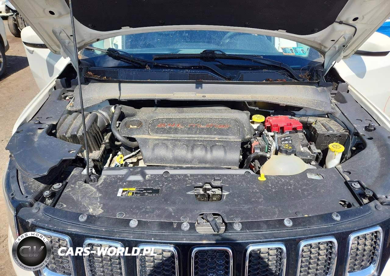 2019 Jeep Compass Latitude VIN:3C4NJDBB2KT801205 - 12