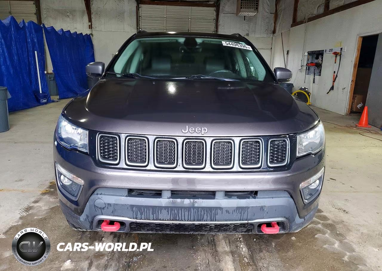 2017 Jeep Compass Trailhawk VIN:3C4NJDDB9HT639840 - 5
